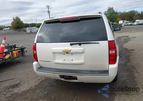 2013 Chevrolet Suburban 1500 Ltz z USA, uszkodzony, nr VIN 1GNSKKE78DR162861